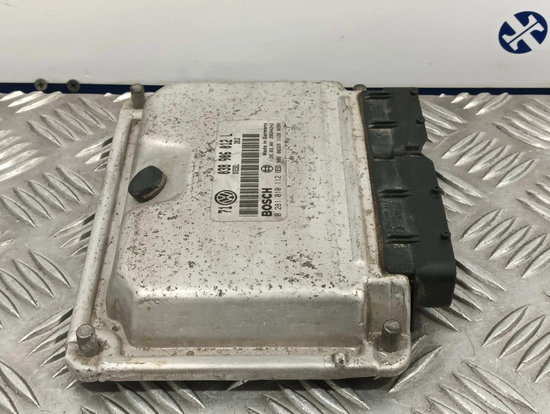 Centralita Motor Uce para Volkswagen Golf Iv Berlina (1J1)