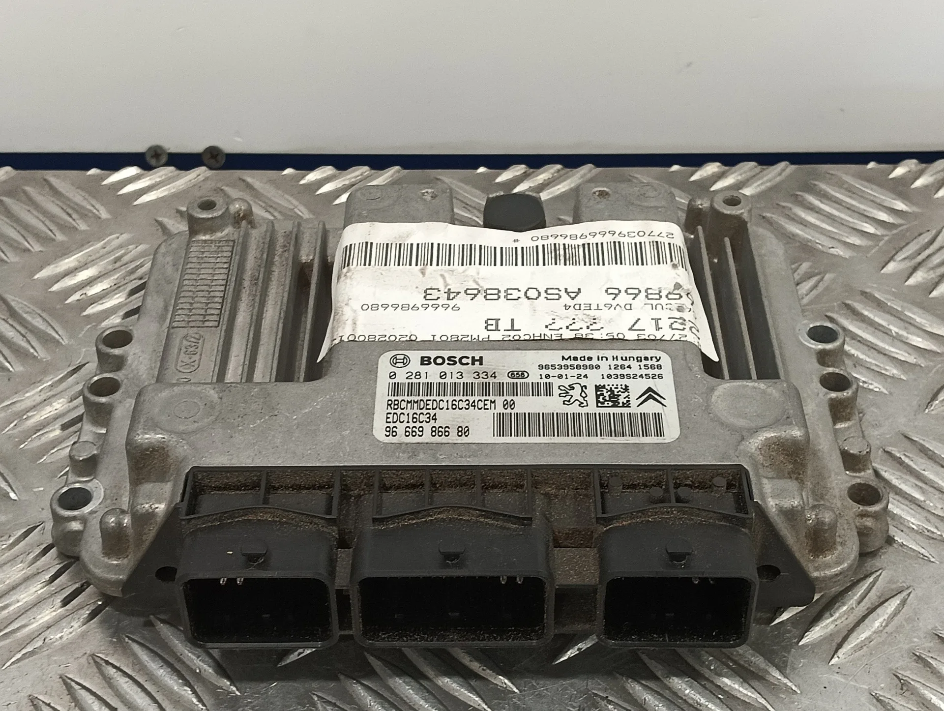 Centralita Motor Uce para Peugeot 3008
