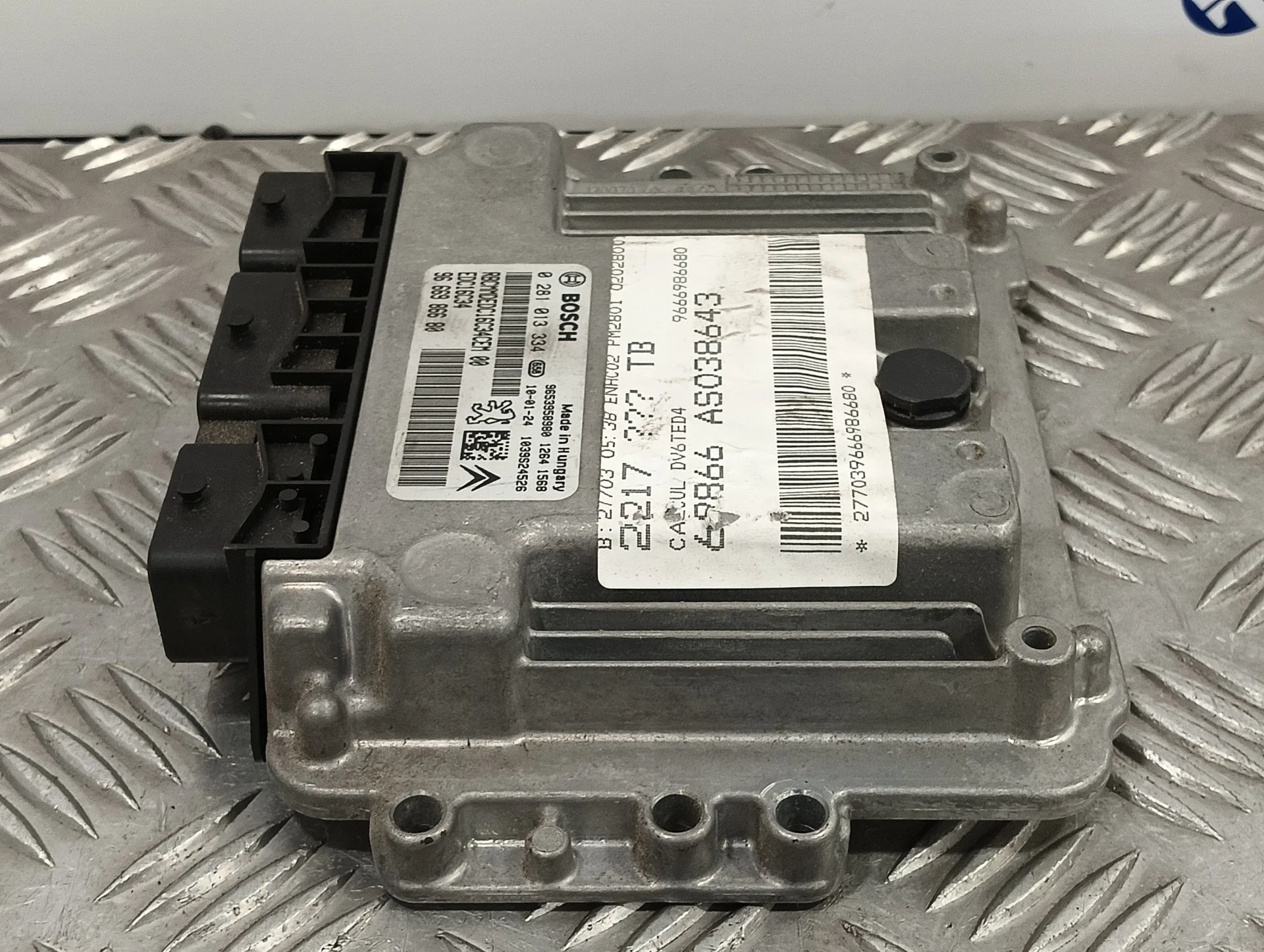 Centralita Motor Uce para Peugeot 3008