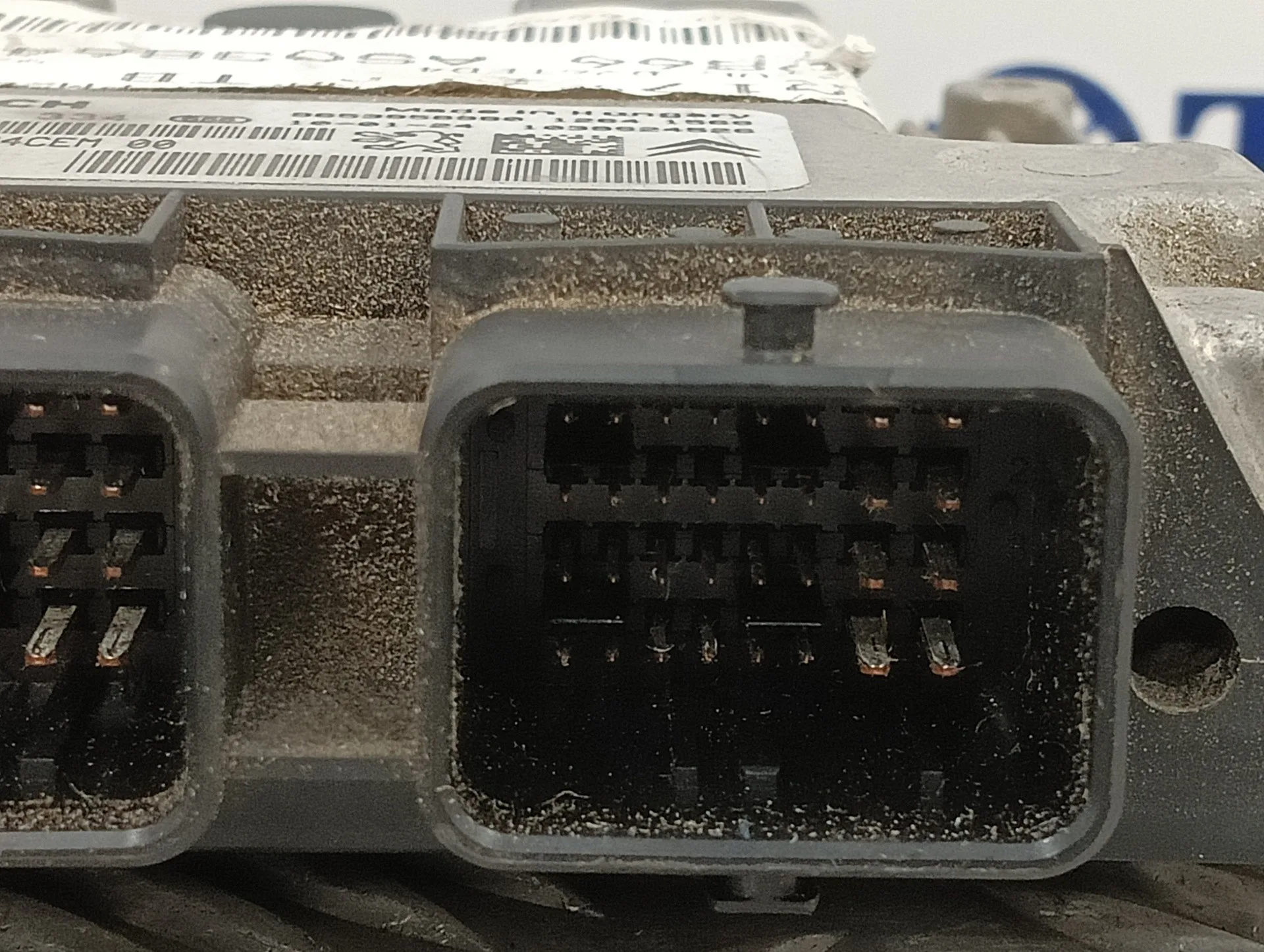 Centralita Motor Uce para Peugeot 3008