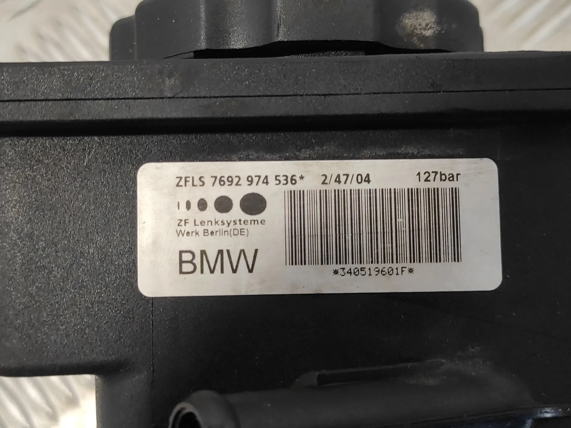 Bomba Direccion para Bmw X3 (E83)