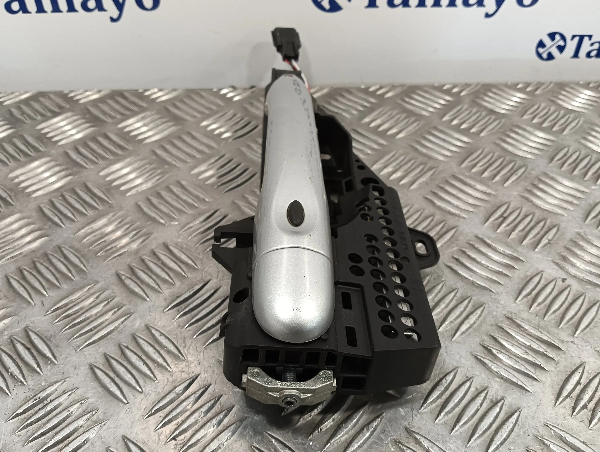 Maneta Exterior Delantera Derecha para Renault Clio Iv