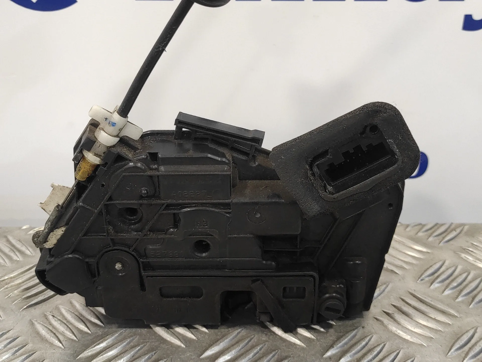 Cerradura Puerta Trasera Derecha para Seat Toledo (Kg3)