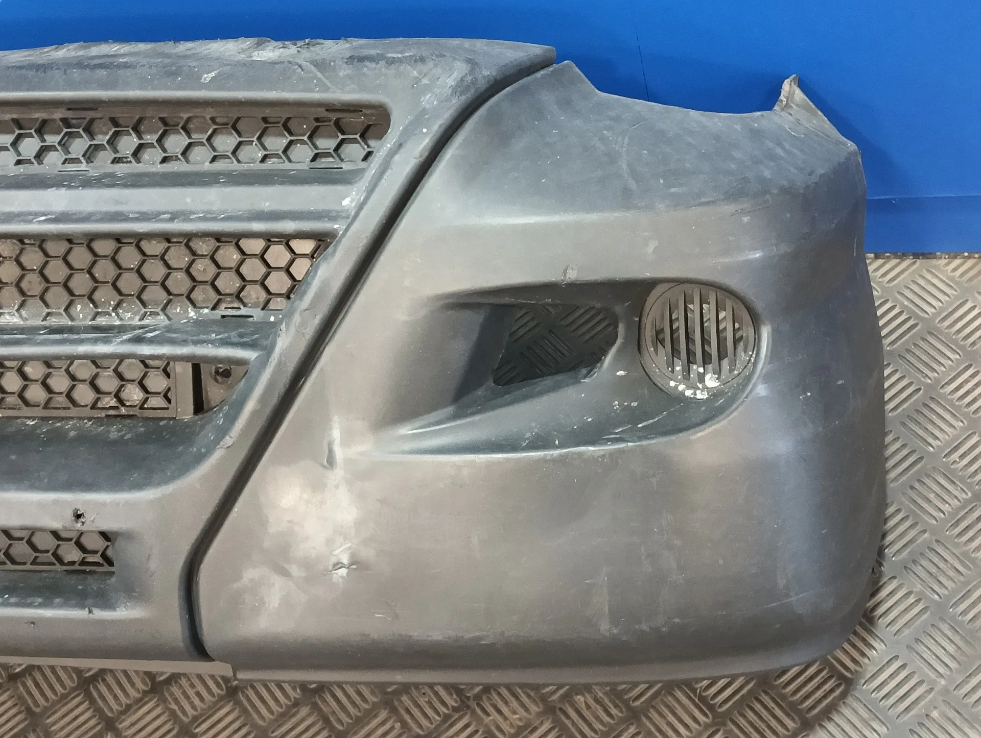 Paragolpes Delantero para Piaggio Porter