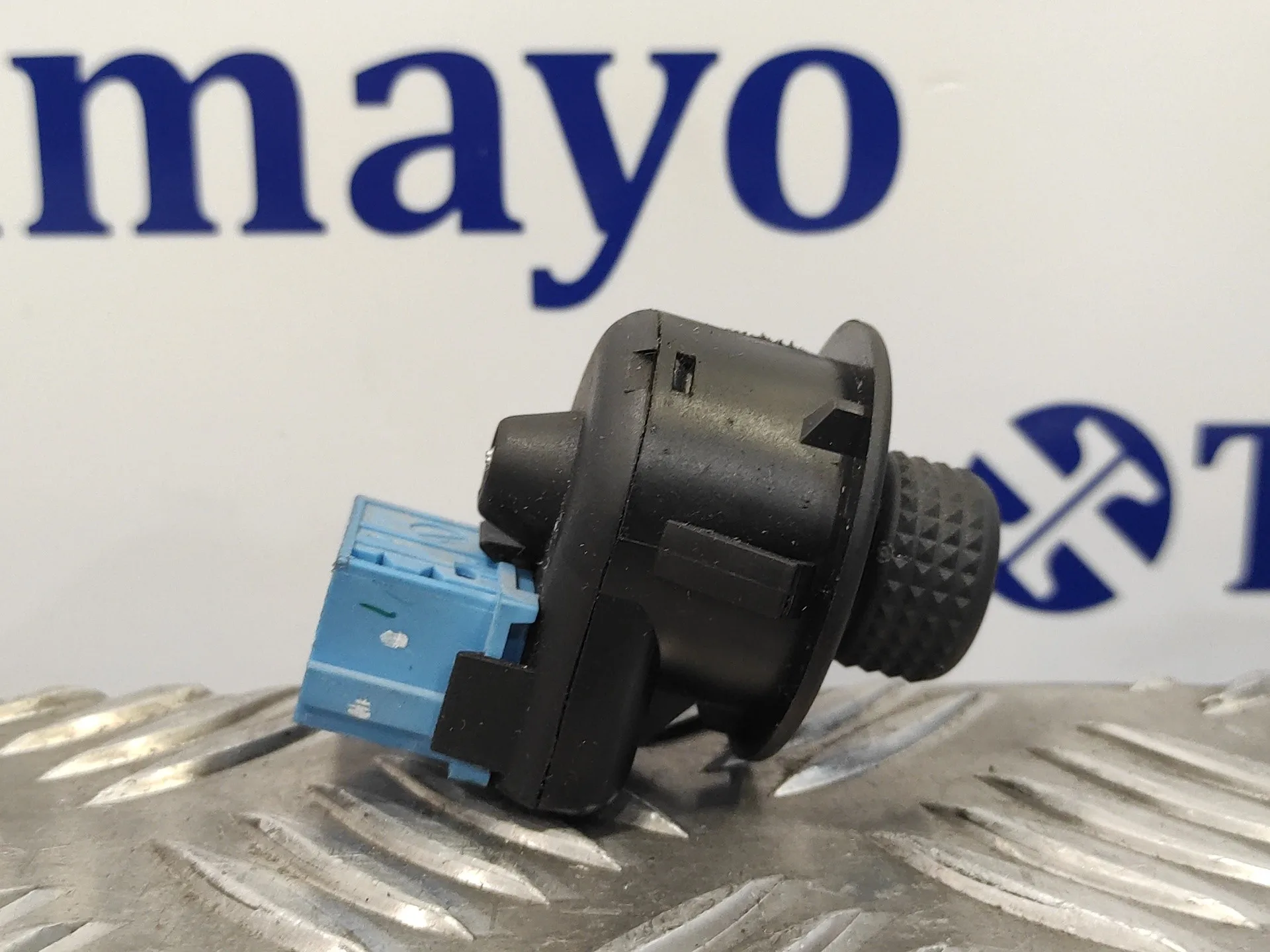 Mando Regulacion Faros para Peugeot Partner Kombi