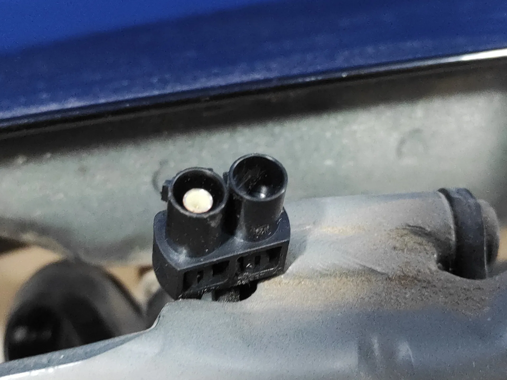 Porton Trasero para Opel Astra J Lim.