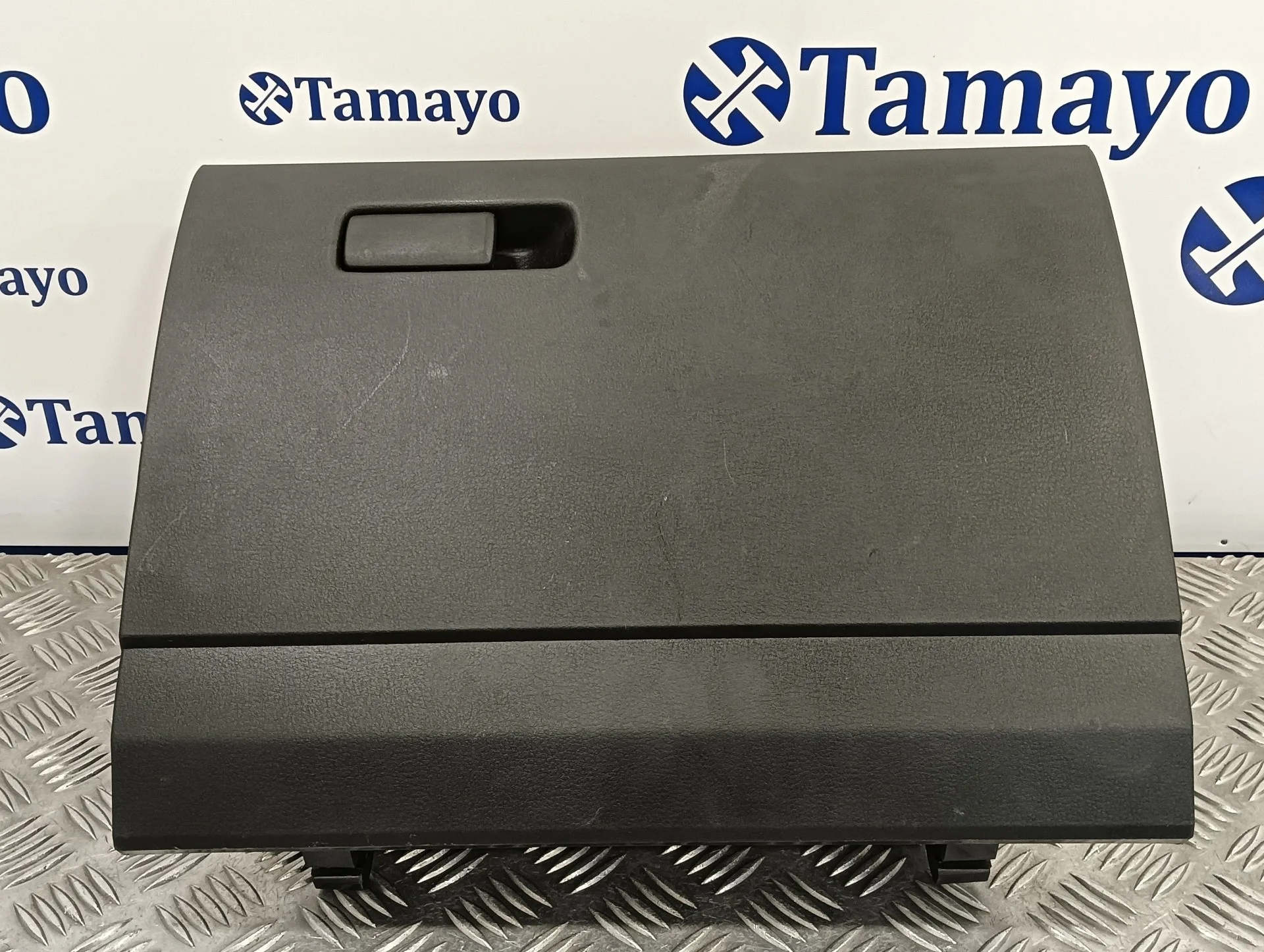 Guantera para Mazda 3 Berlina (Bp)