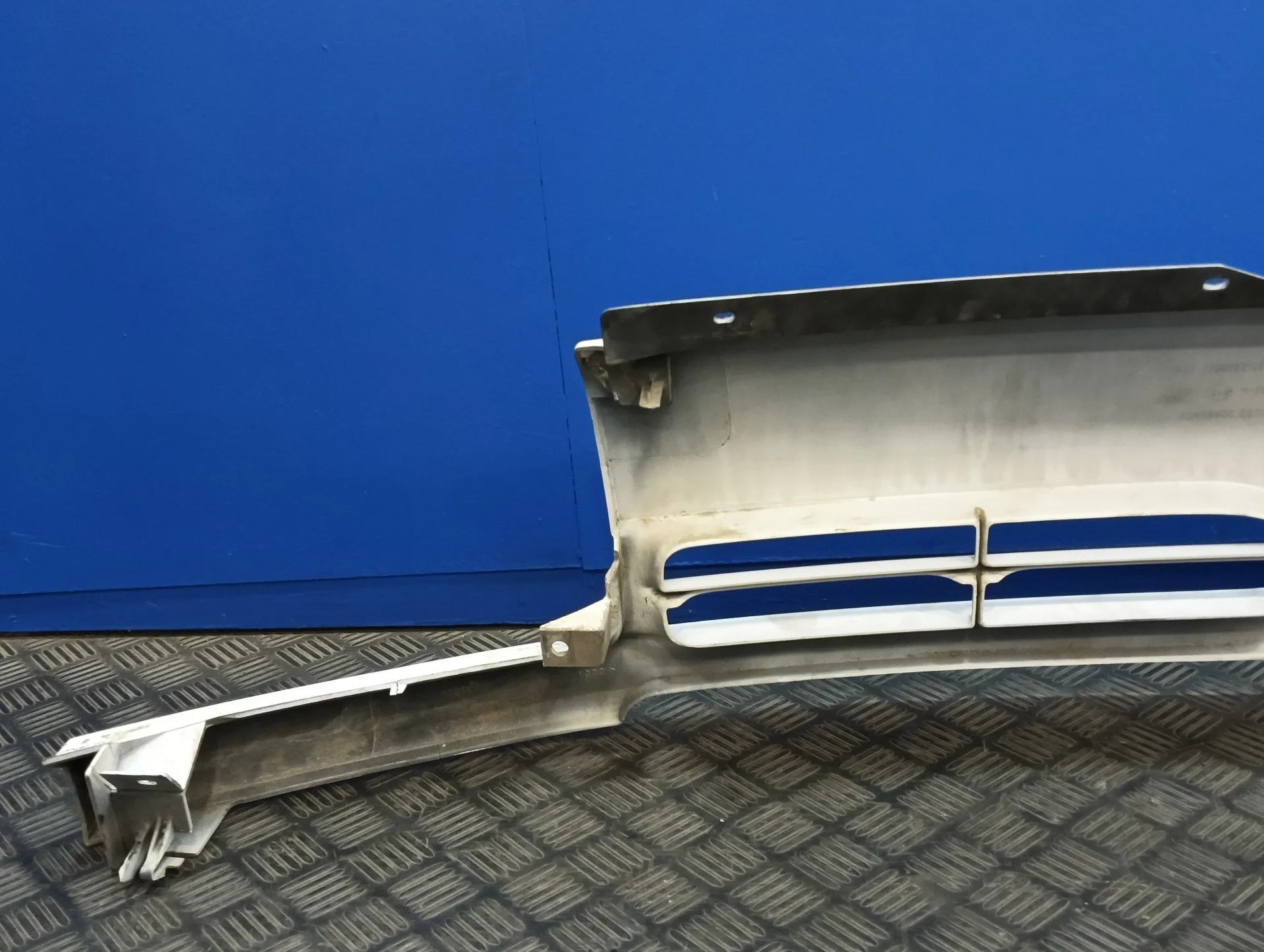 Rejilla Delantera para Renault Master Desde '98