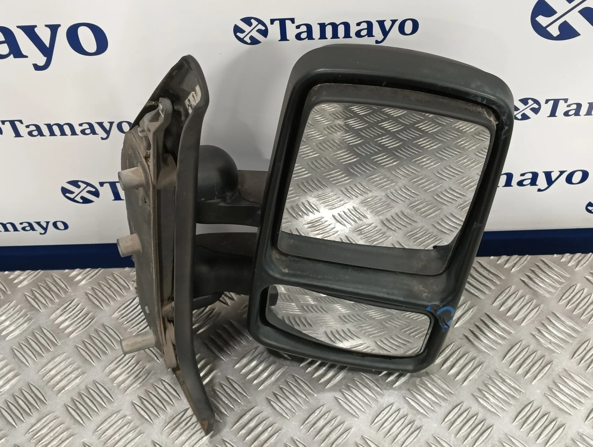 Retrovisor Derecho para Renault Master Desde '98