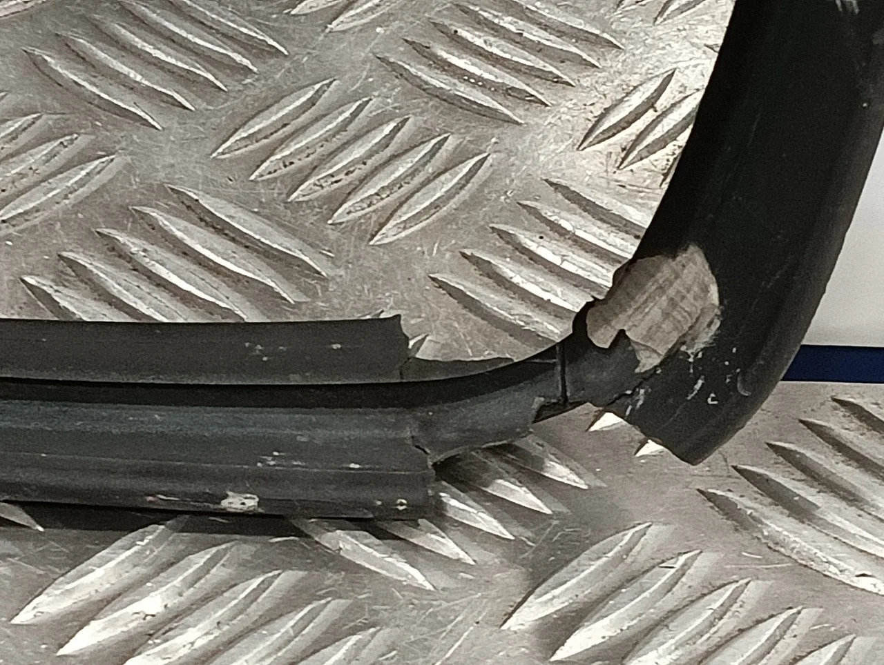Retrovisor Derecho para Peugeot Bipper