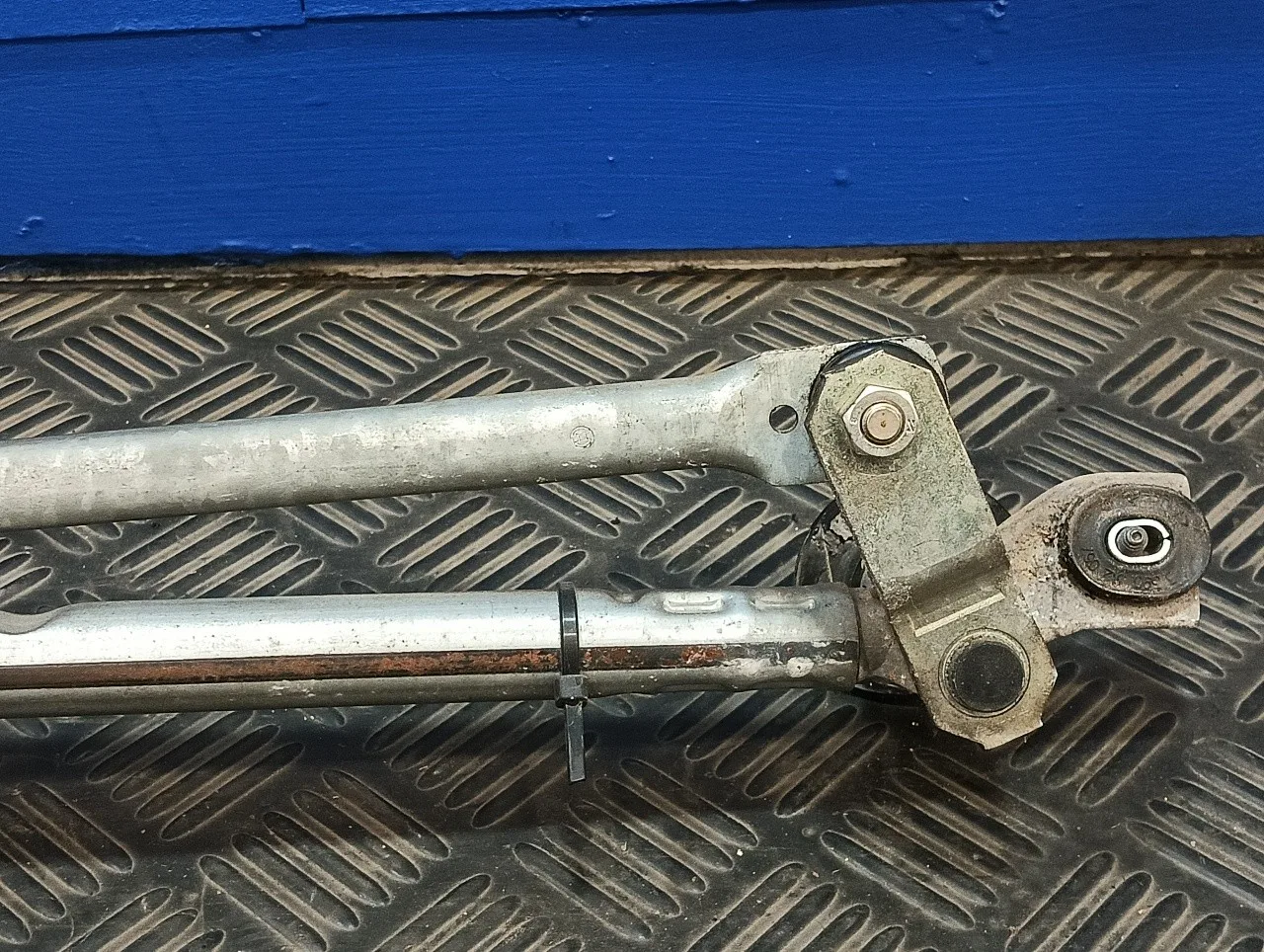 Motor Limpia Delantero para Opel Astra J Lim.
