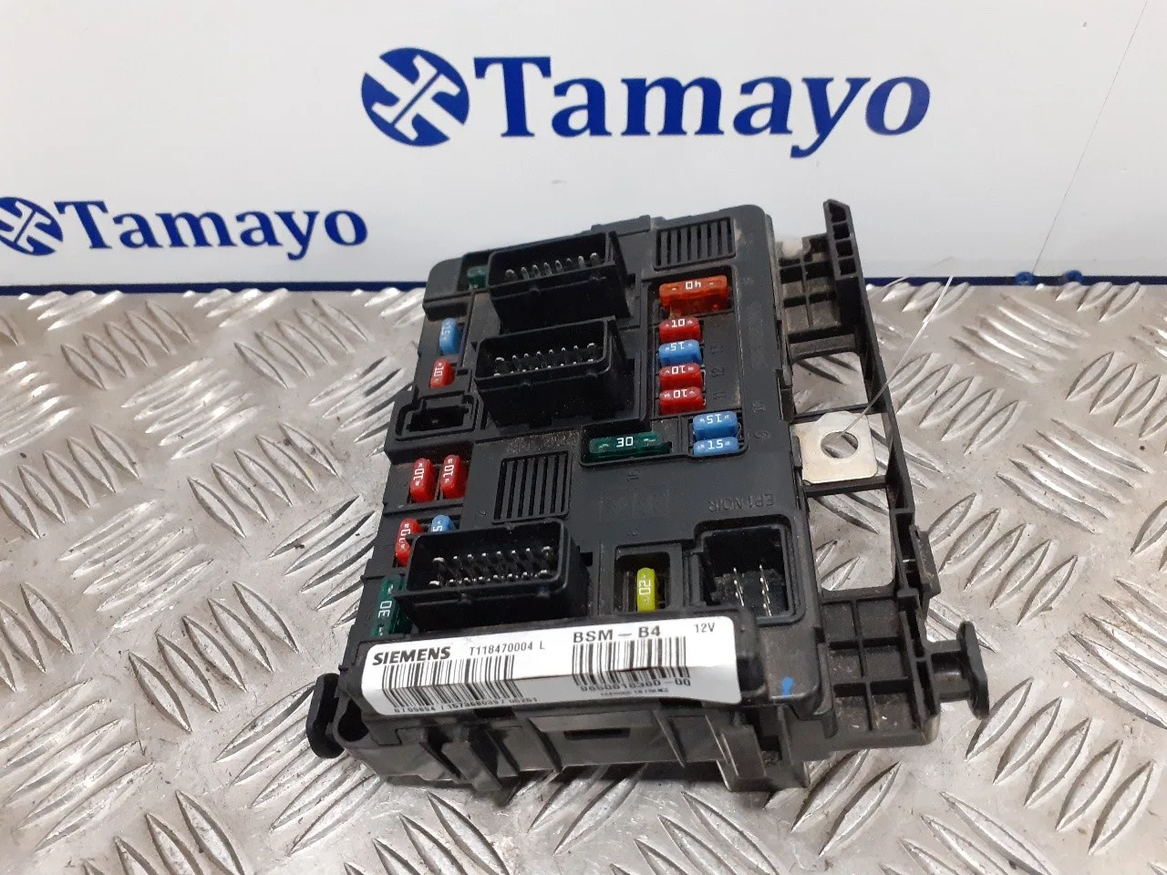 Caja Reles / Fusibles para Peugeot 1007