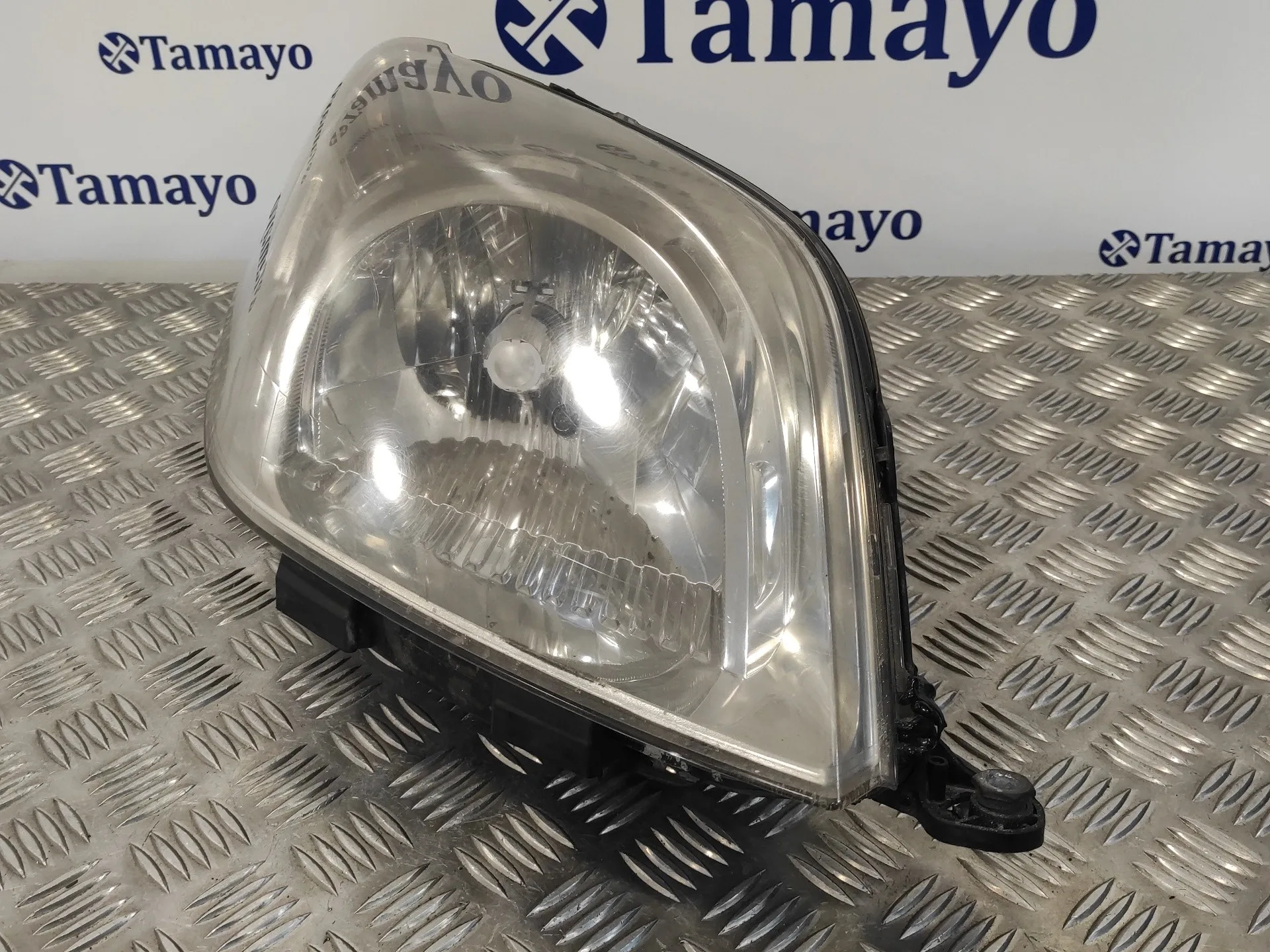 Faro Derecho para Peugeot Bipper