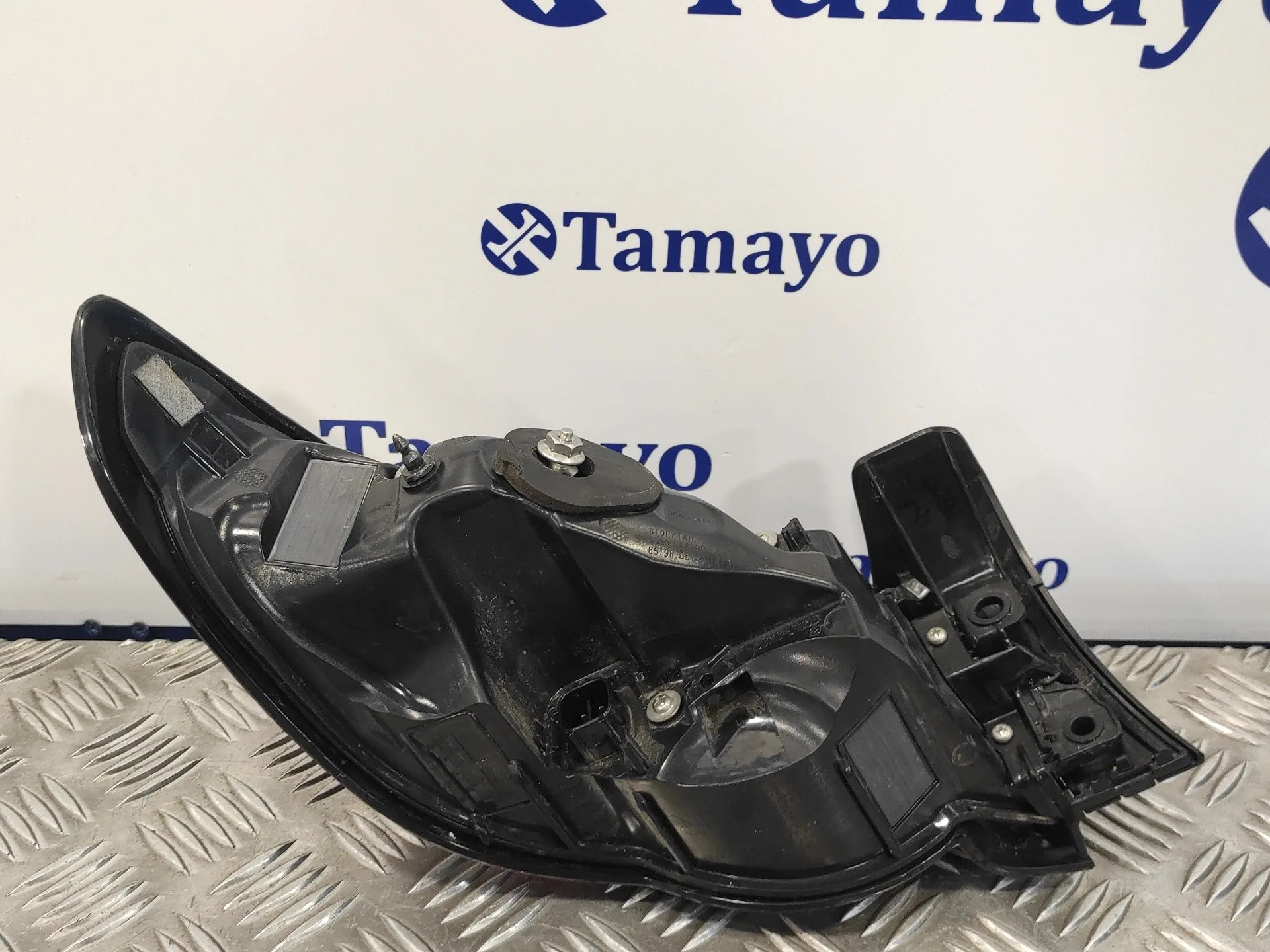 Piloto Trasero Derecho para Mazda 3 Berlina (Bp)