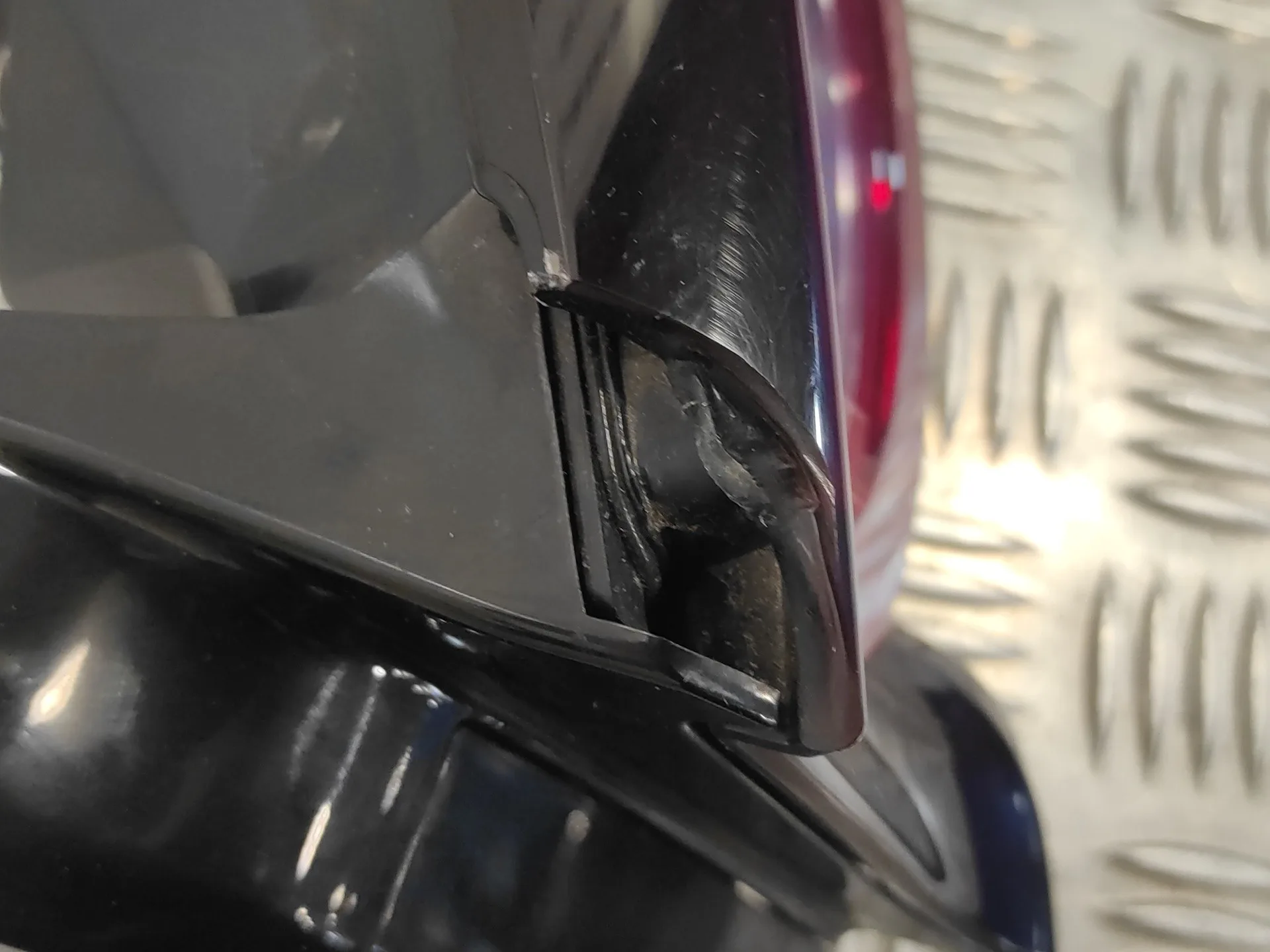 Piloto Trasero Derecho para Mazda 3 Berlina (Bp)