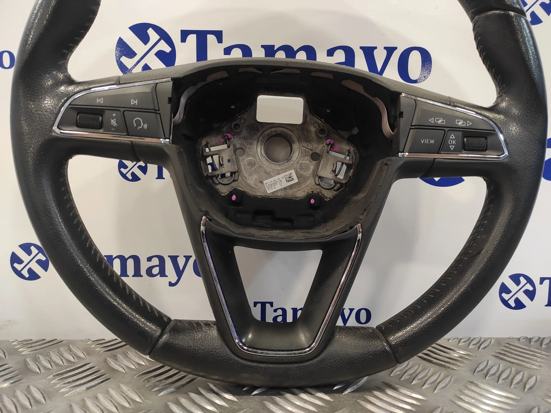 Volante para Seat Ibiza (Kj1)