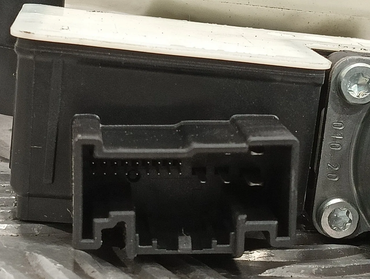 Elevalunas Delantero Izquierdo para Seat Ibiza (Kj1)