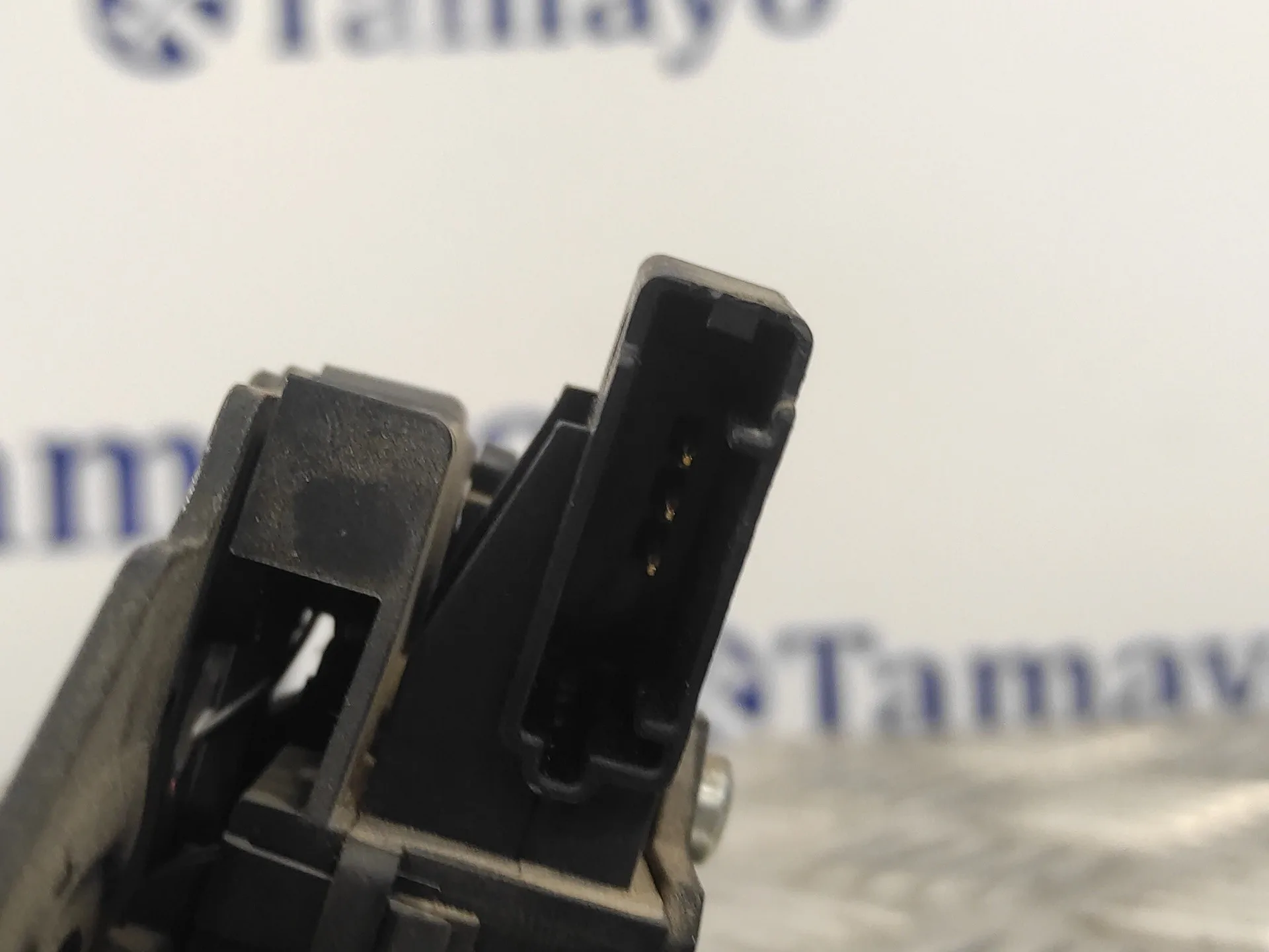 Cerradura Maletero / Porton para Opel Astra J Lim.