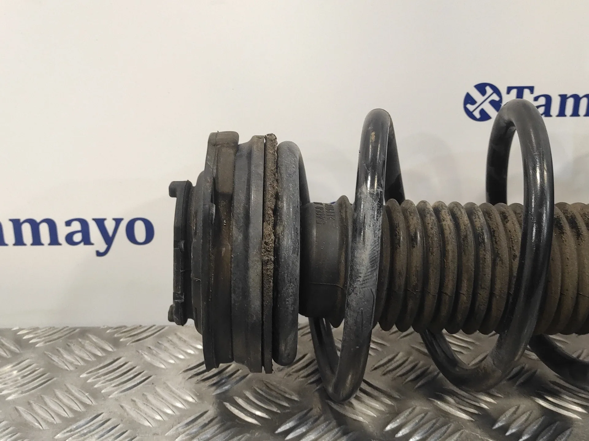 Amortiguador Delantero Izquierdo para Nissan Qashqai (J10)
