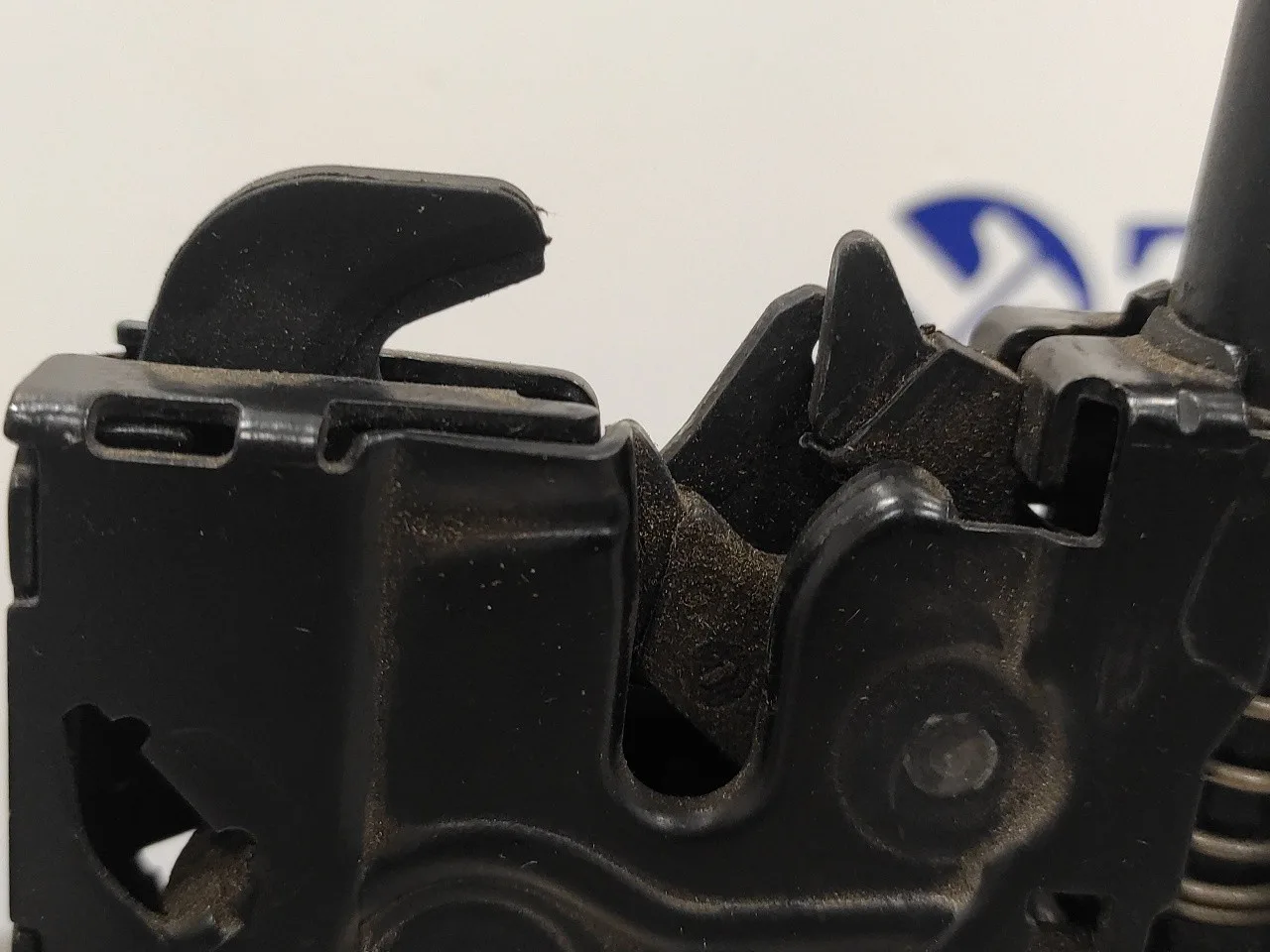 Cerradura Capot para Seat Ibiza (Kj1)