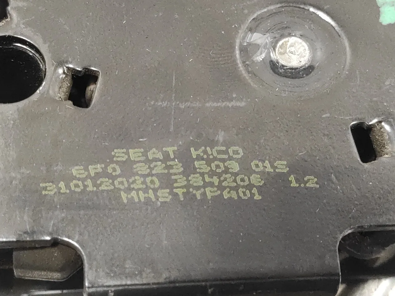 Cerradura Capot para Seat Ibiza (Kj1)