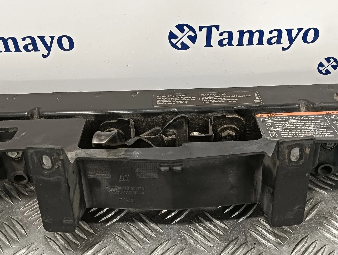 Travesano Superior para Opel Astra J Lim.