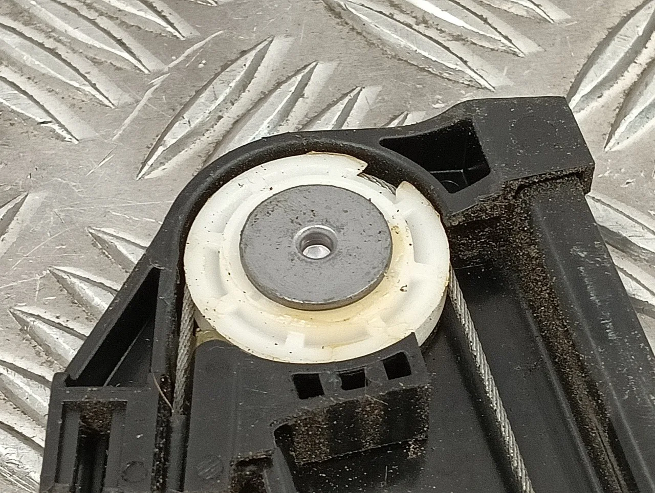 Elevalunas Delantero Derecho para Seat Ibiza (Kj1)