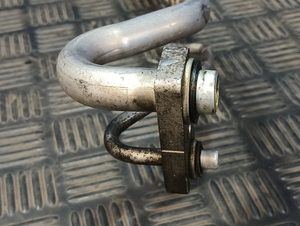 Tubo para Opel Astra J Lim.