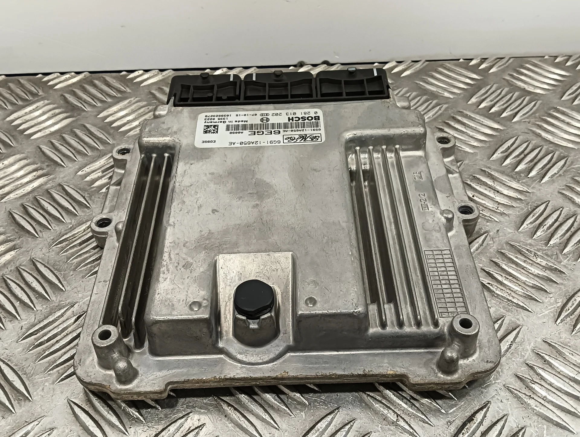 Centralita Motor Uce para Land Rover Freelander (Lr2)
