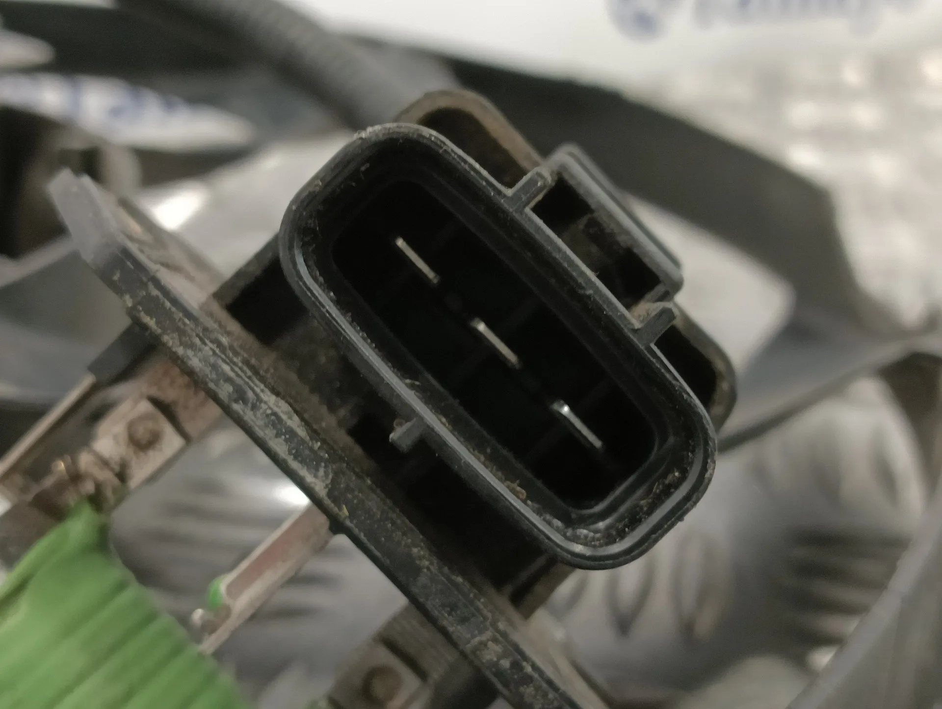 Electroventilador para Mazda 3 Berlina (Bp)