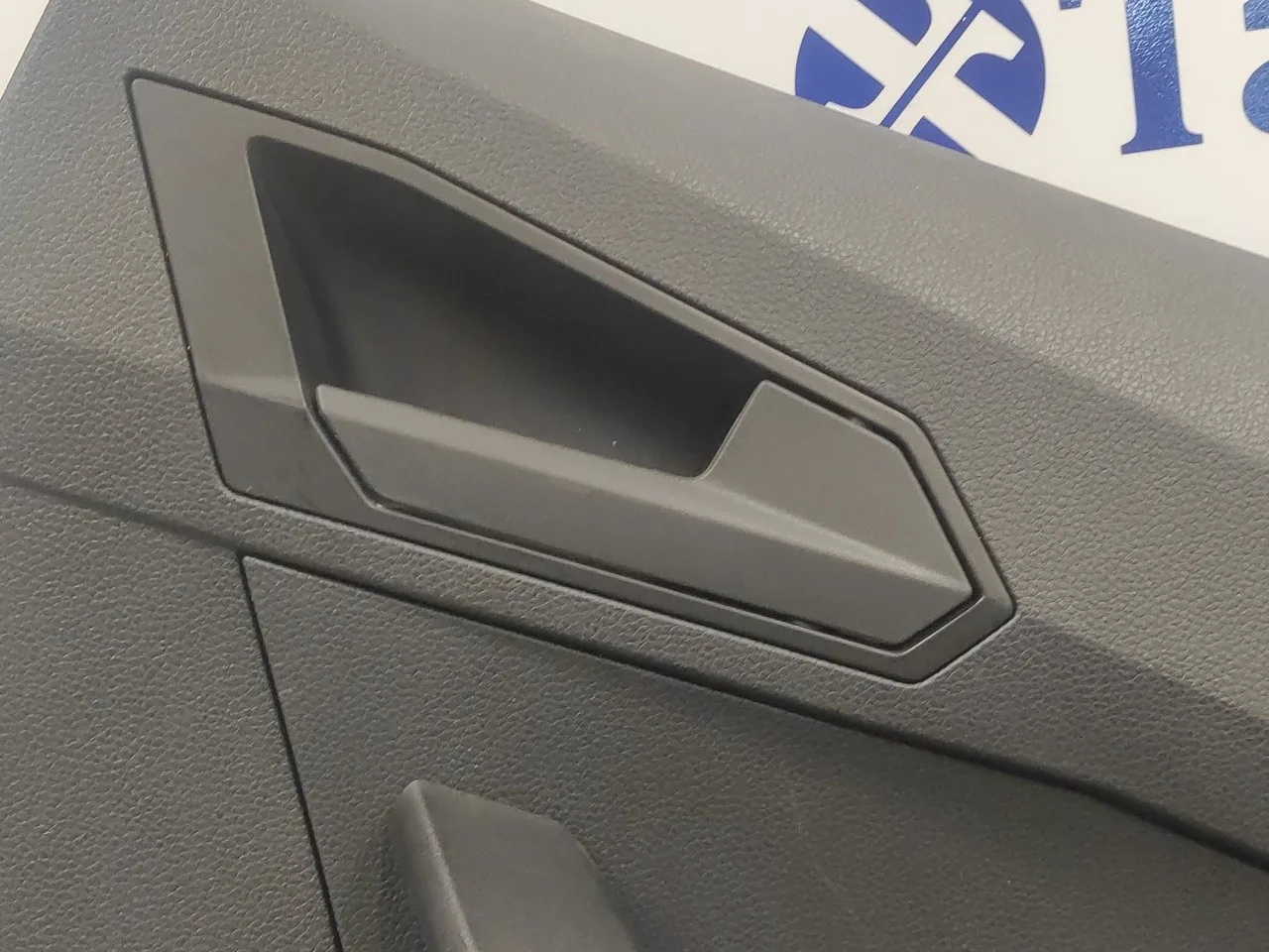 Guarnecido Puerta Trasera Derecha para Seat Ibiza (Kj1)