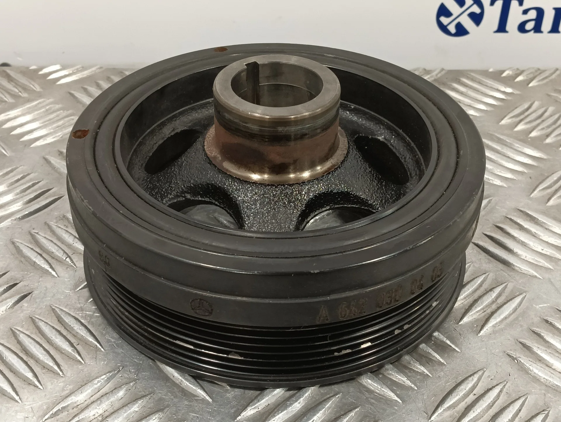 Polea Ciguenal para Mercedes-Benz Clase E (W212) Lim.