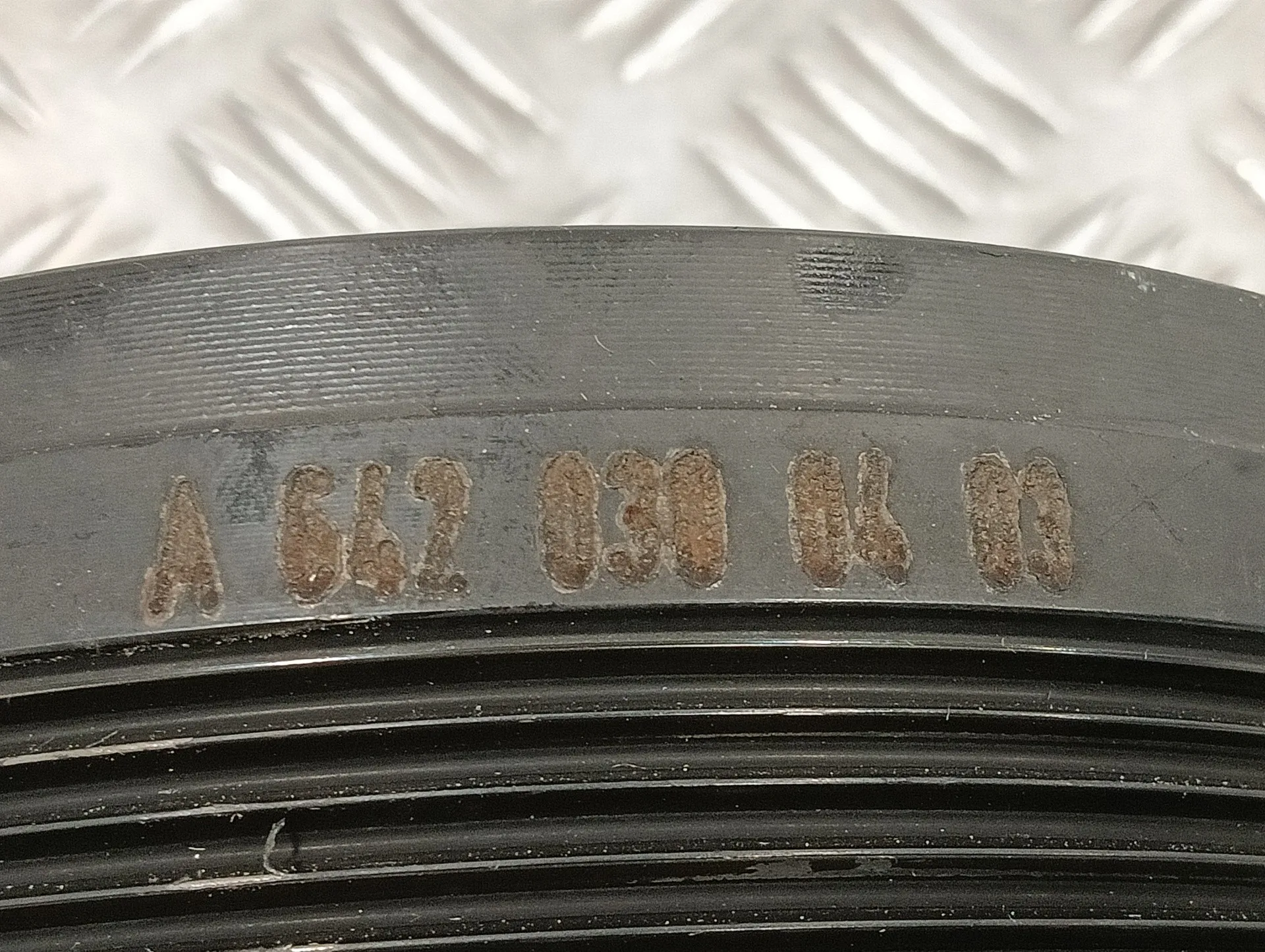 Polea Ciguenal para Mercedes-Benz Clase E (W212) Lim.