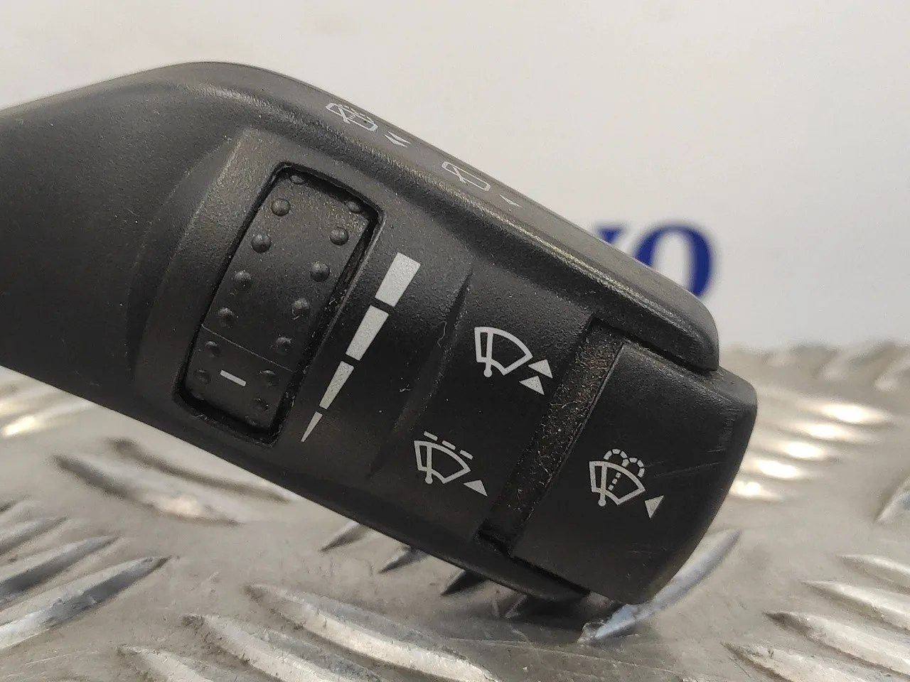Mando Limpia para Ford Focus Berlina (Cap)