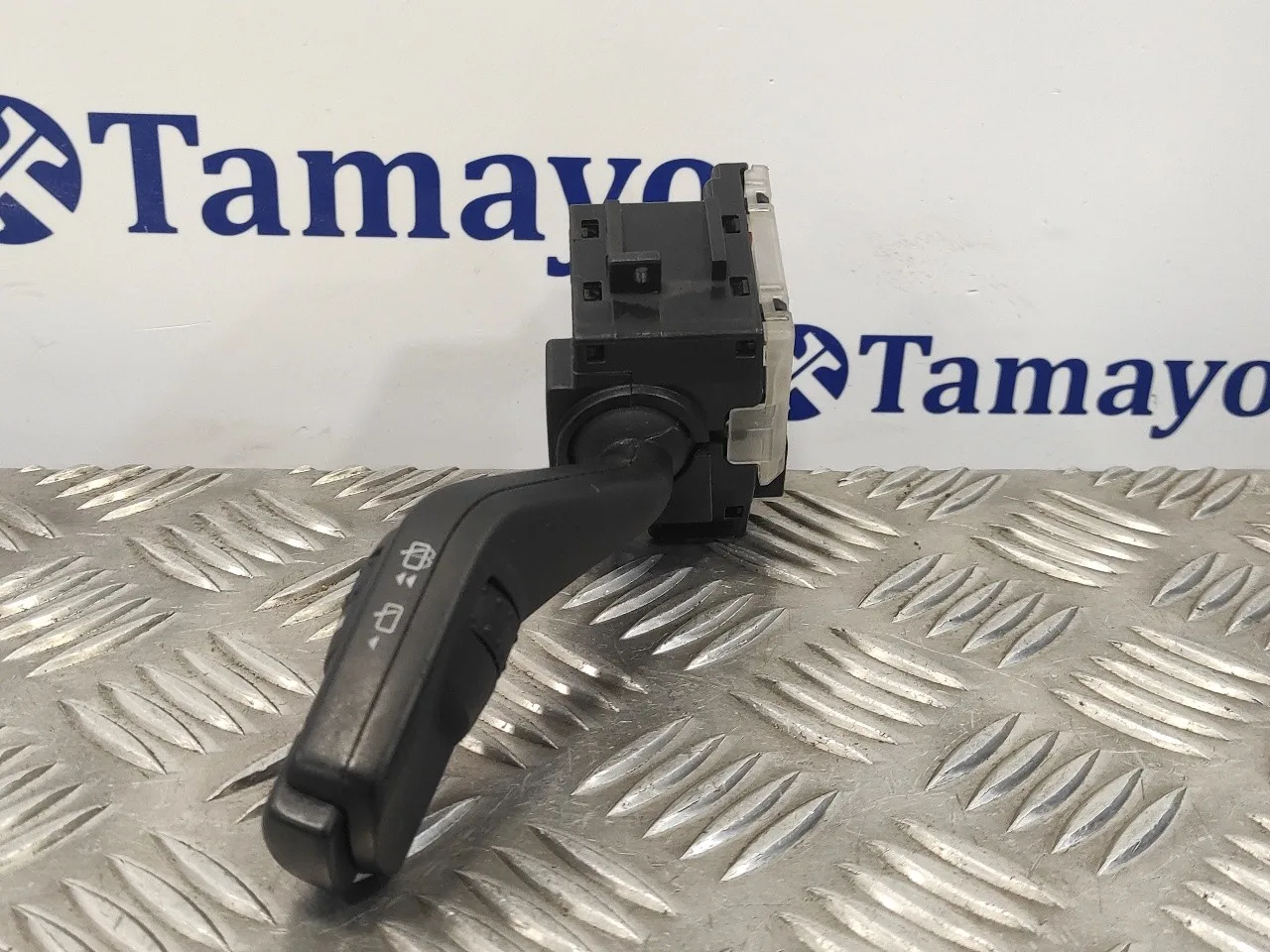 Mando Limpia para Ford Focus Berlina (Cap)