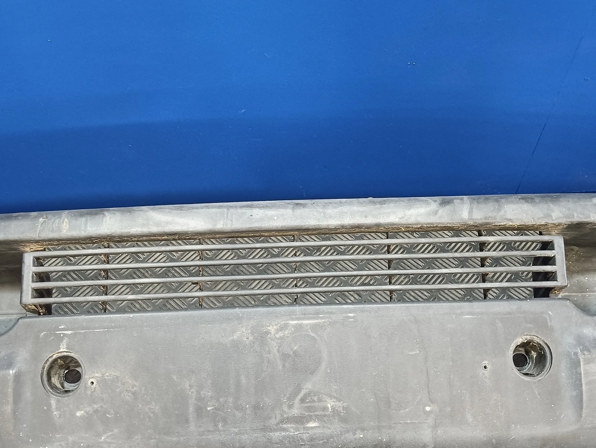 Paragolpes Delantero para Volkswagen Lt Caja Cerrada / Combi (Mod. 1997)