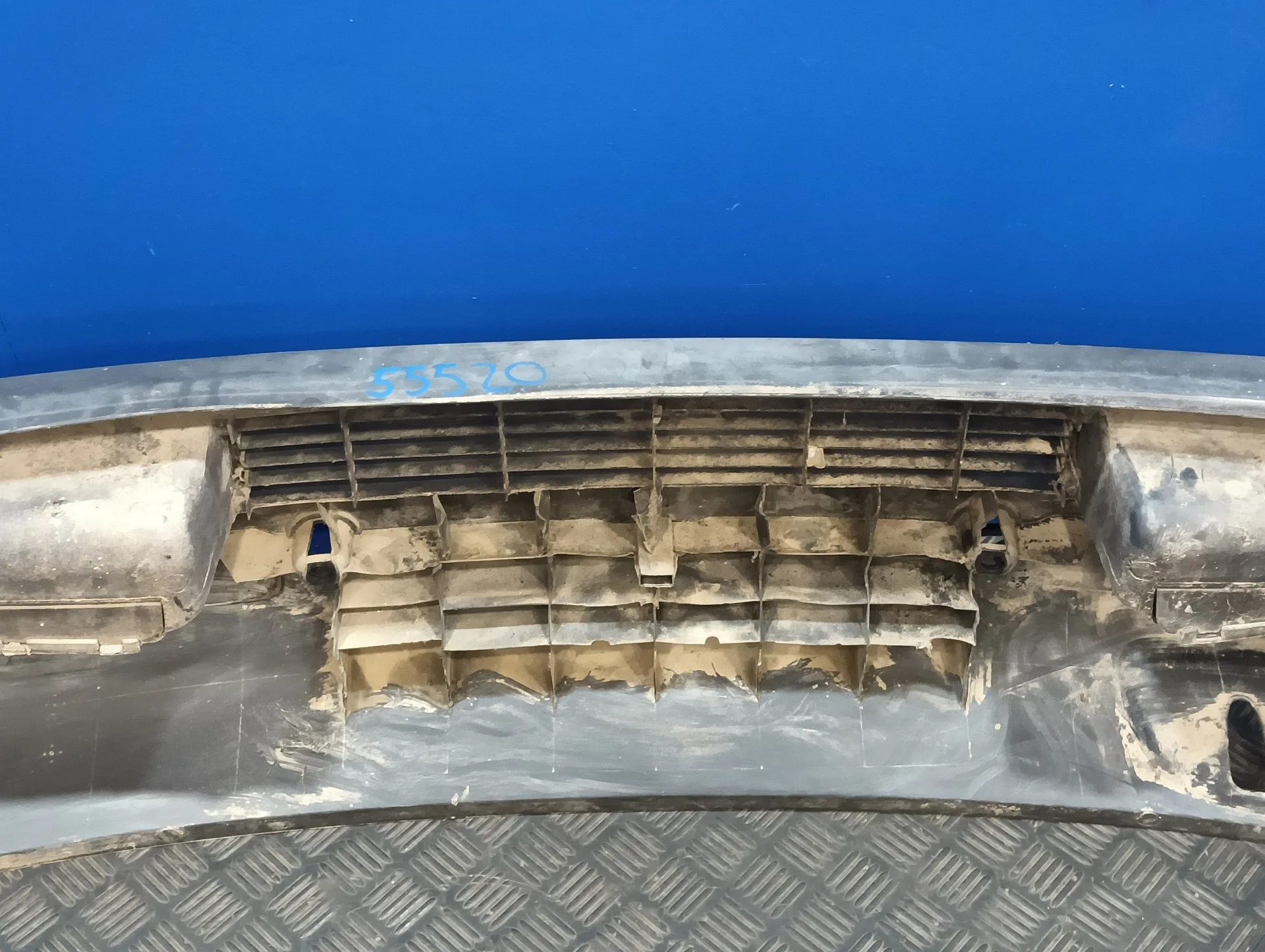 Paragolpes Delantero para Volkswagen Lt Caja Cerrada / Combi (Mod. 1997)