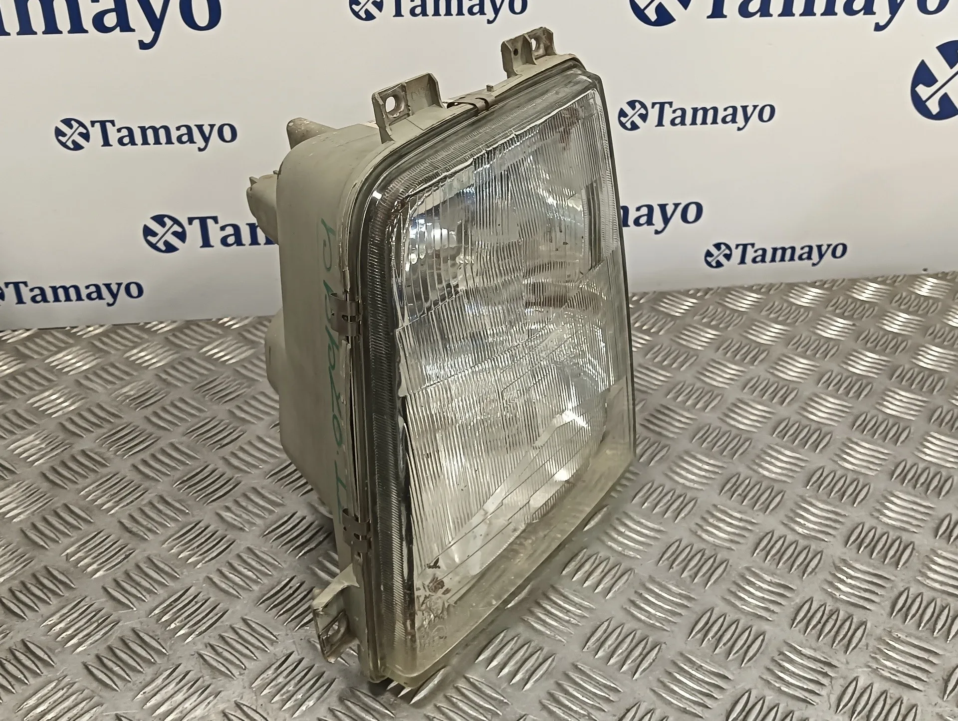 Faro Izquierdo para Volkswagen Lt Caja Cerrada / Combi (Mod. 1997)