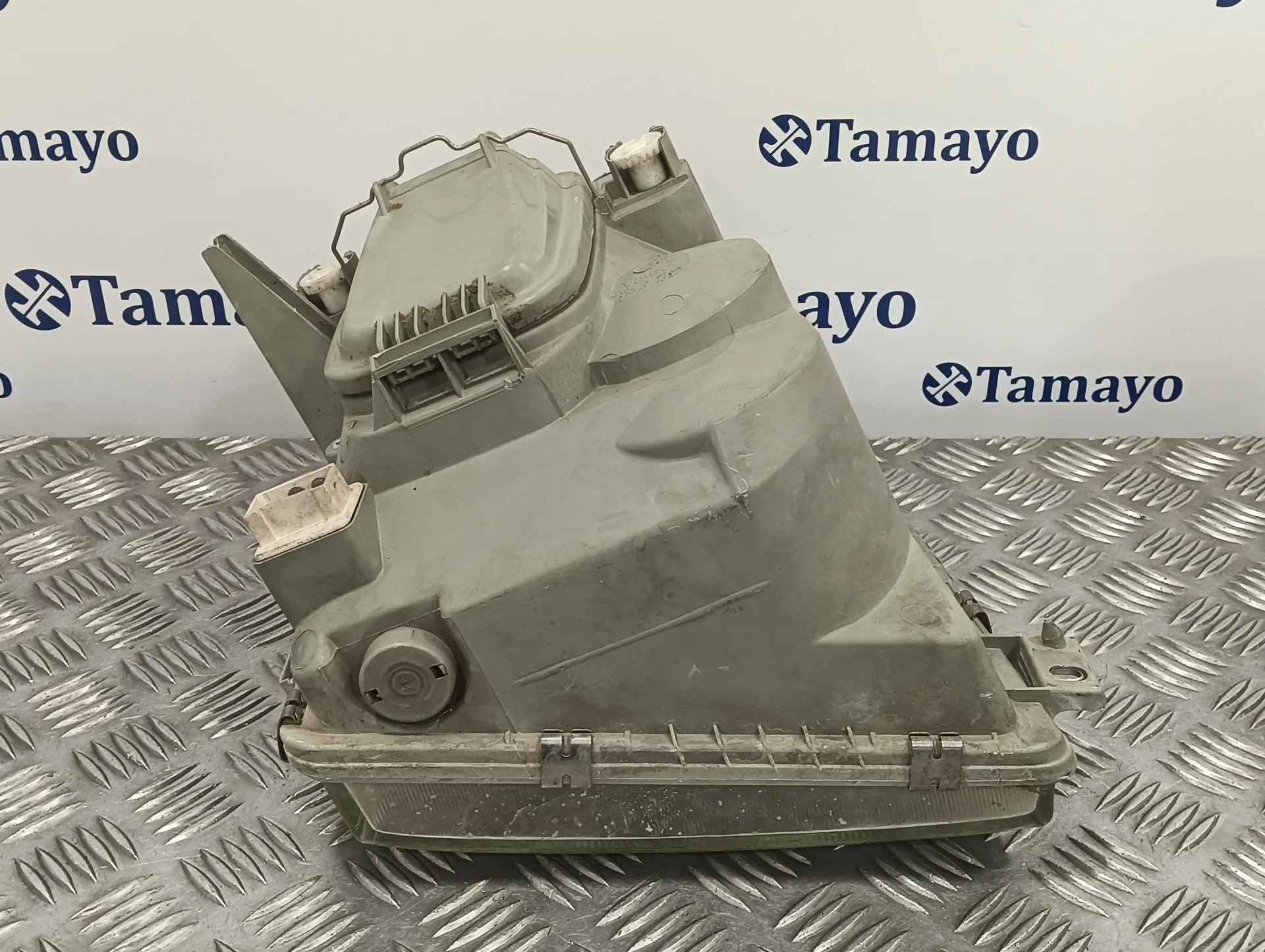 Faro Izquierdo para Volkswagen Lt Caja Cerrada / Combi (Mod. 1997)