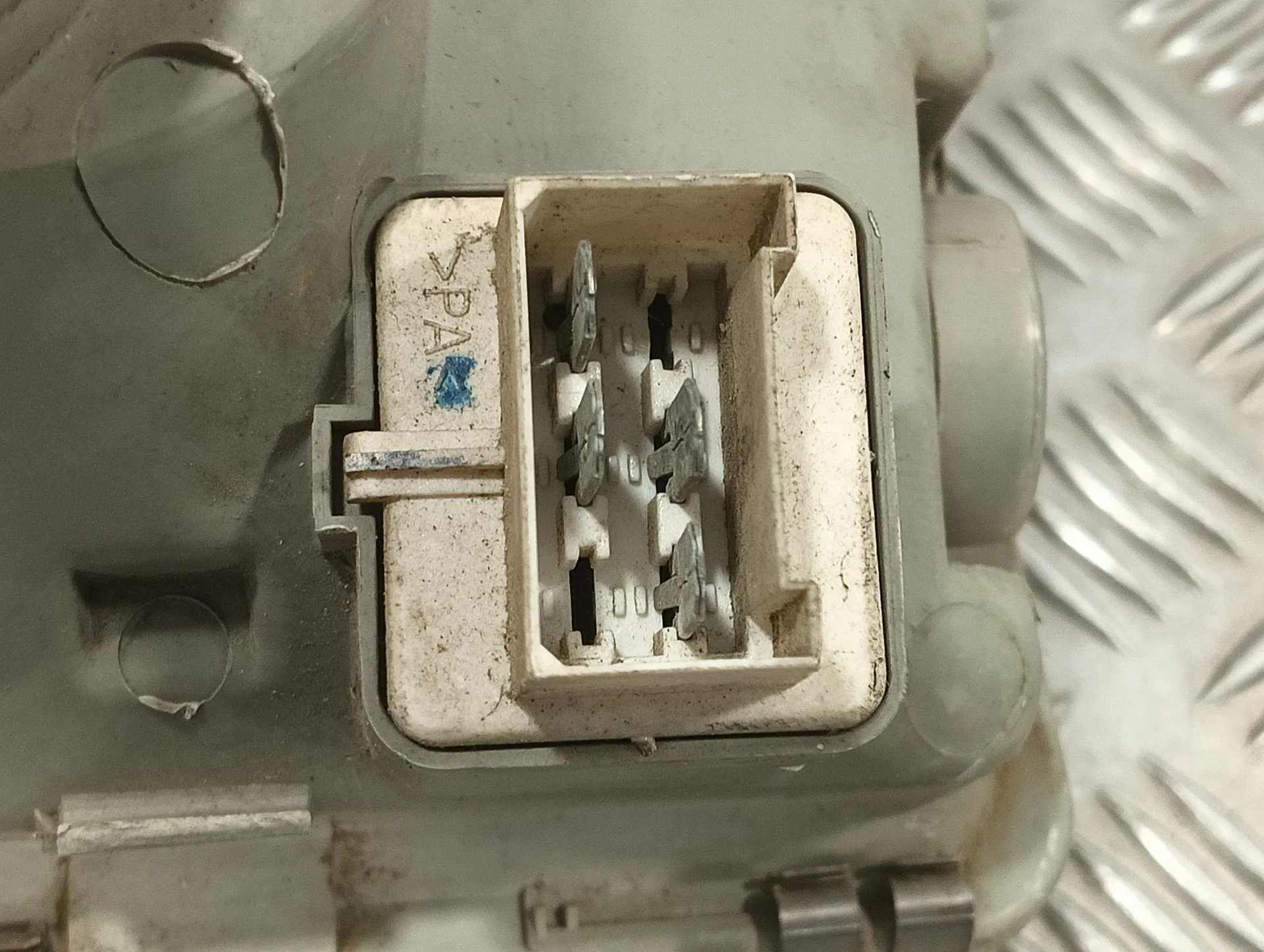 Faro Izquierdo para Volkswagen Lt Caja Cerrada / Combi (Mod. 1997)