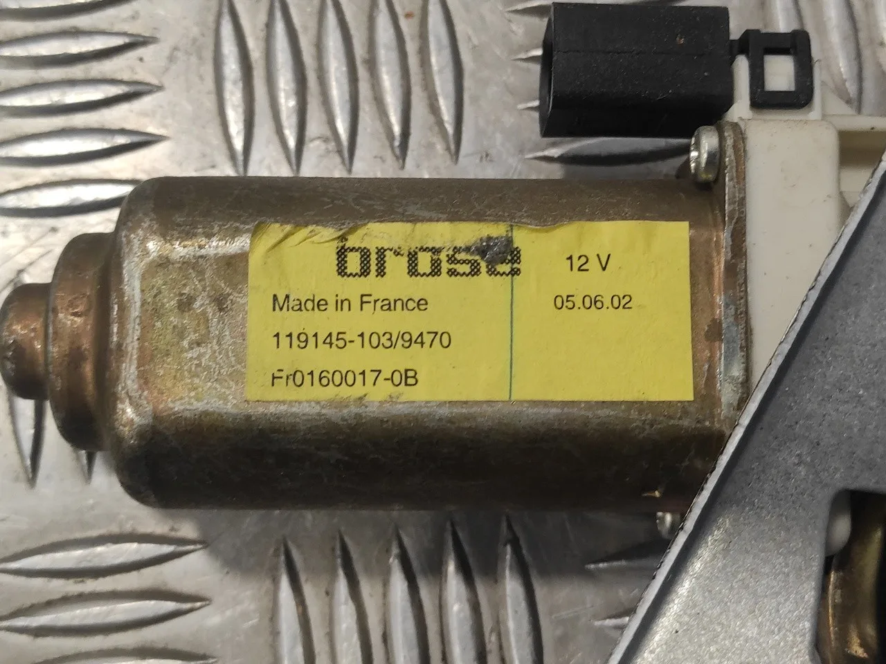 Elevalunas Delantero Derecho para Ford Focus Berlina (Cak)