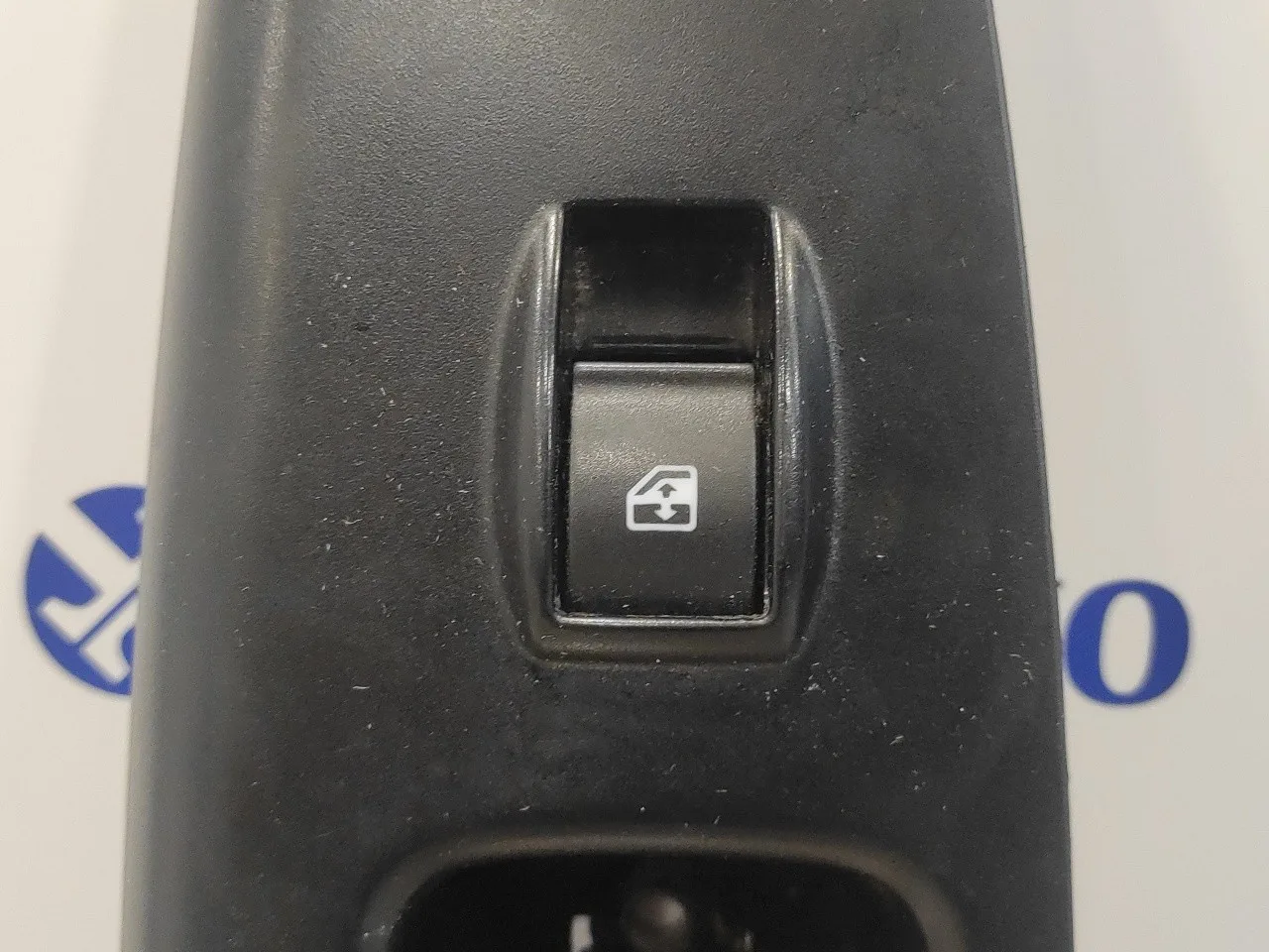 Mando Elevalunas Delantero Derecho para Opel Combo D