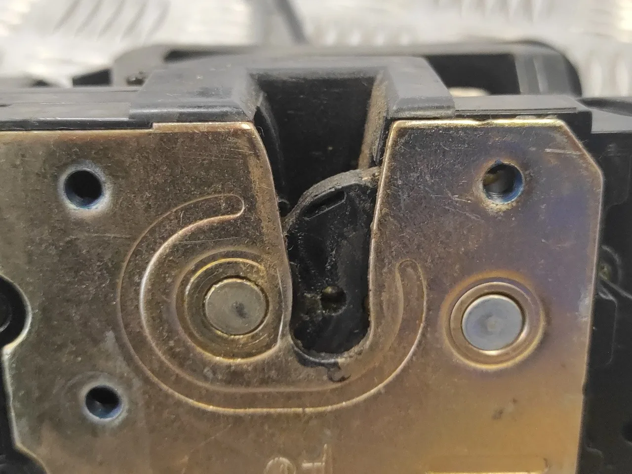 Cerradura Puerta Delantera Izquierda para Ssangyong Rodius