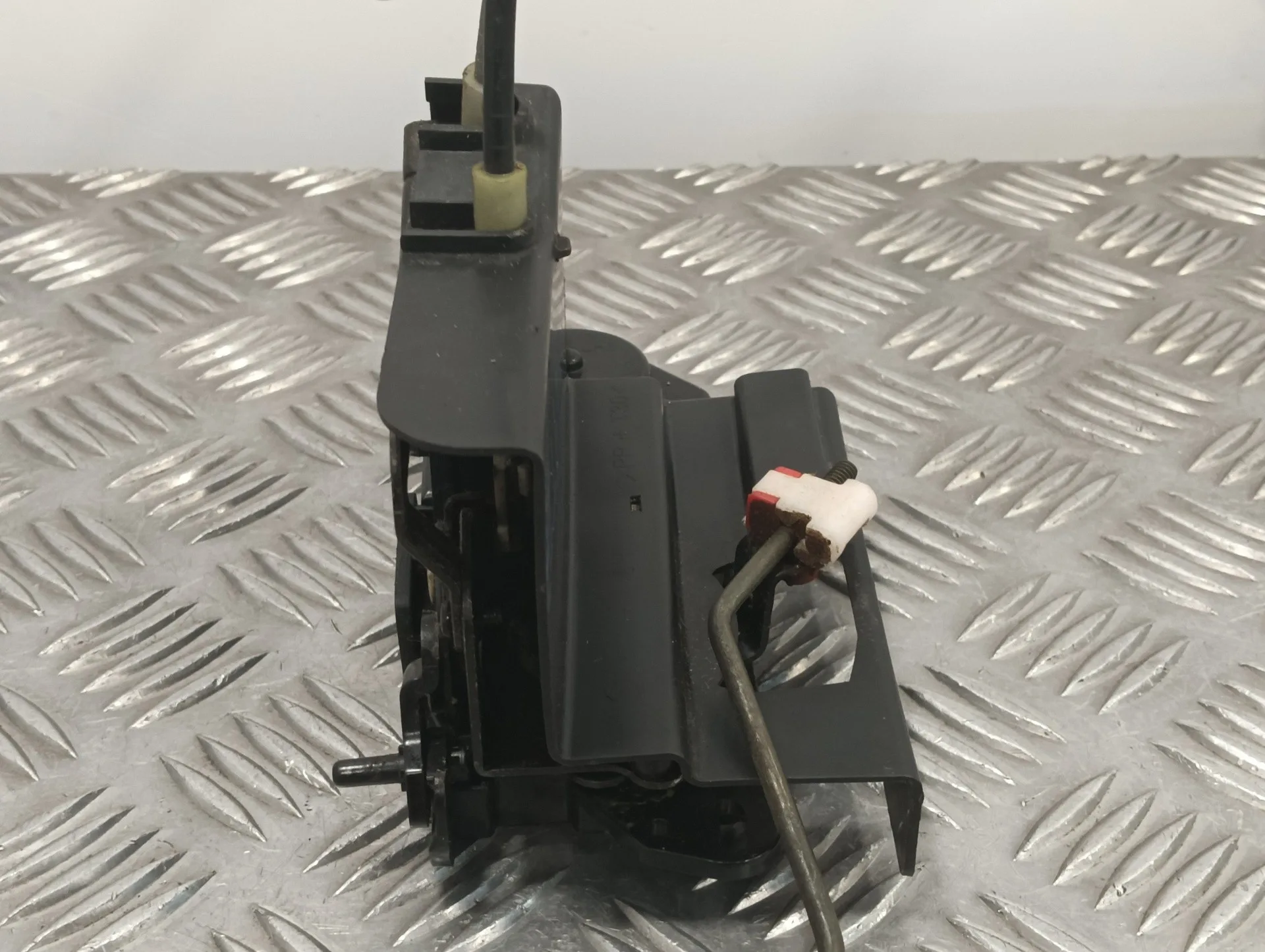 Cerradura Puerta Trasera Izquierda para Ssangyong Rodius
