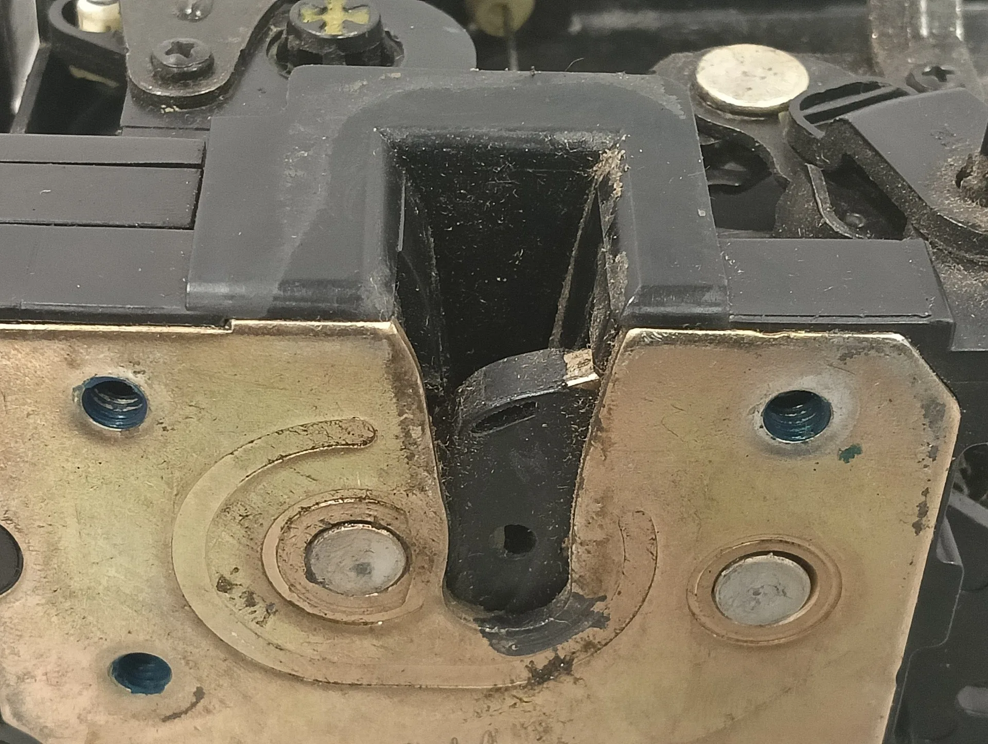 Cerradura Puerta Trasera Izquierda para Ssangyong Rodius