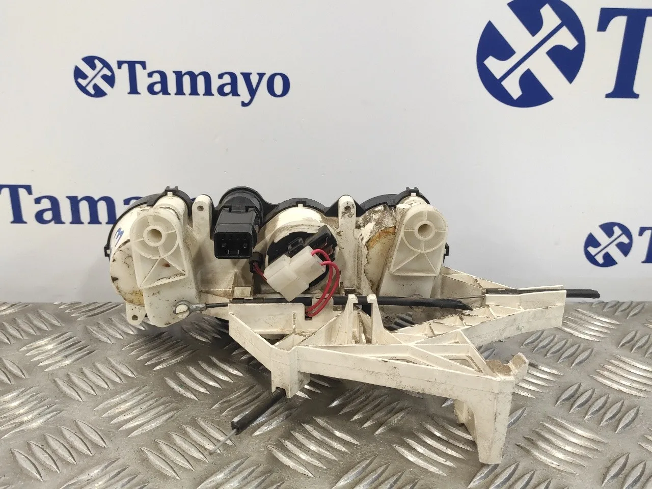 Mando Climatizador para Mitsubishi Eclipse (D30)