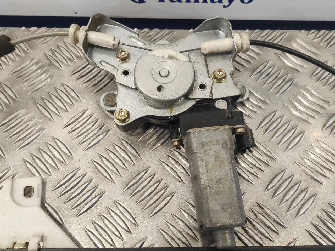 Elevalunas Delantero Derecho para Ssangyong Rodius