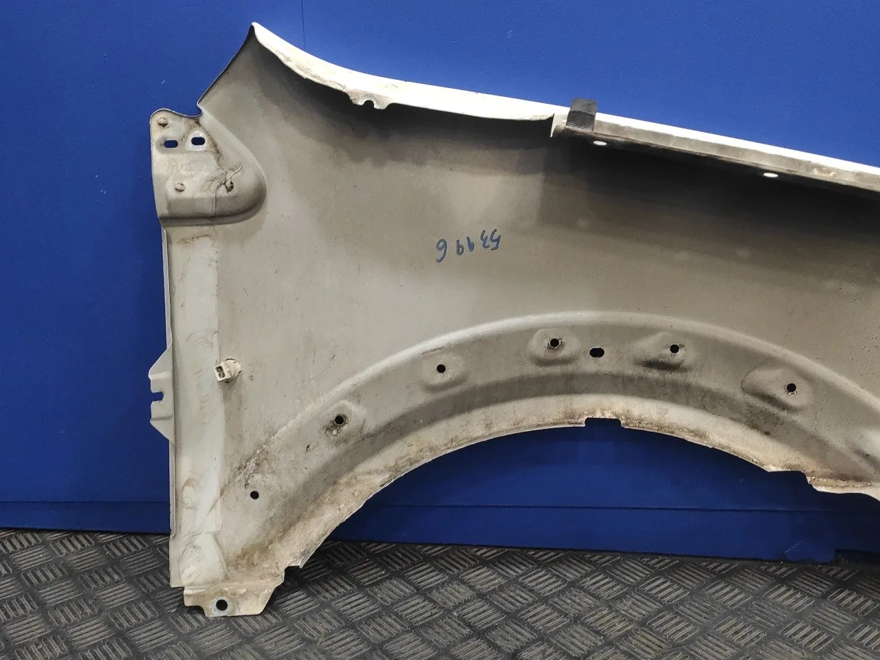 Aleta Delantera Izquierda para Ford Transit Connect (Tc7)