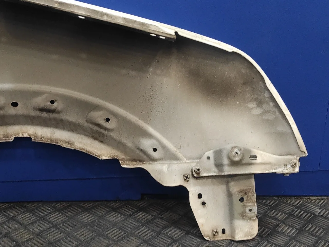 Aleta Delantera Izquierda para Ford Transit Connect (Tc7)