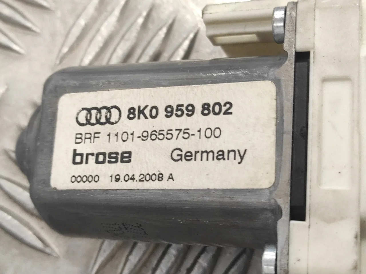 Elevalunas Delantero Derecho para Audi A4 Avant (8K5) (2008)